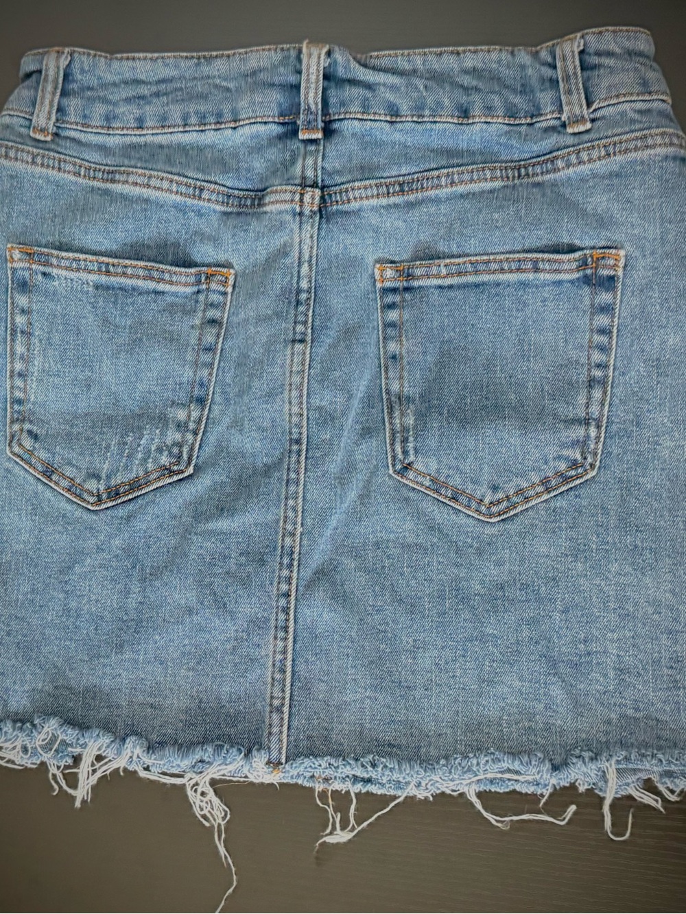 Wild Fable Distressed Denim
Mini Skirt - Size Small 🐝 - Picture 3 of 4